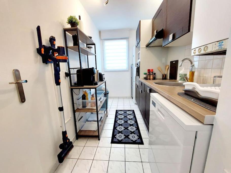 Cosy Home 2, 2 Chambres, 6 Personnes, 3 Min Gare, Parking Cergy Extérieur photo
