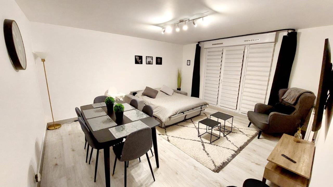 Cosy Home 2, 2 Chambres, 6 Personnes, 3 Min Gare, Parking Cergy Extérieur photo
